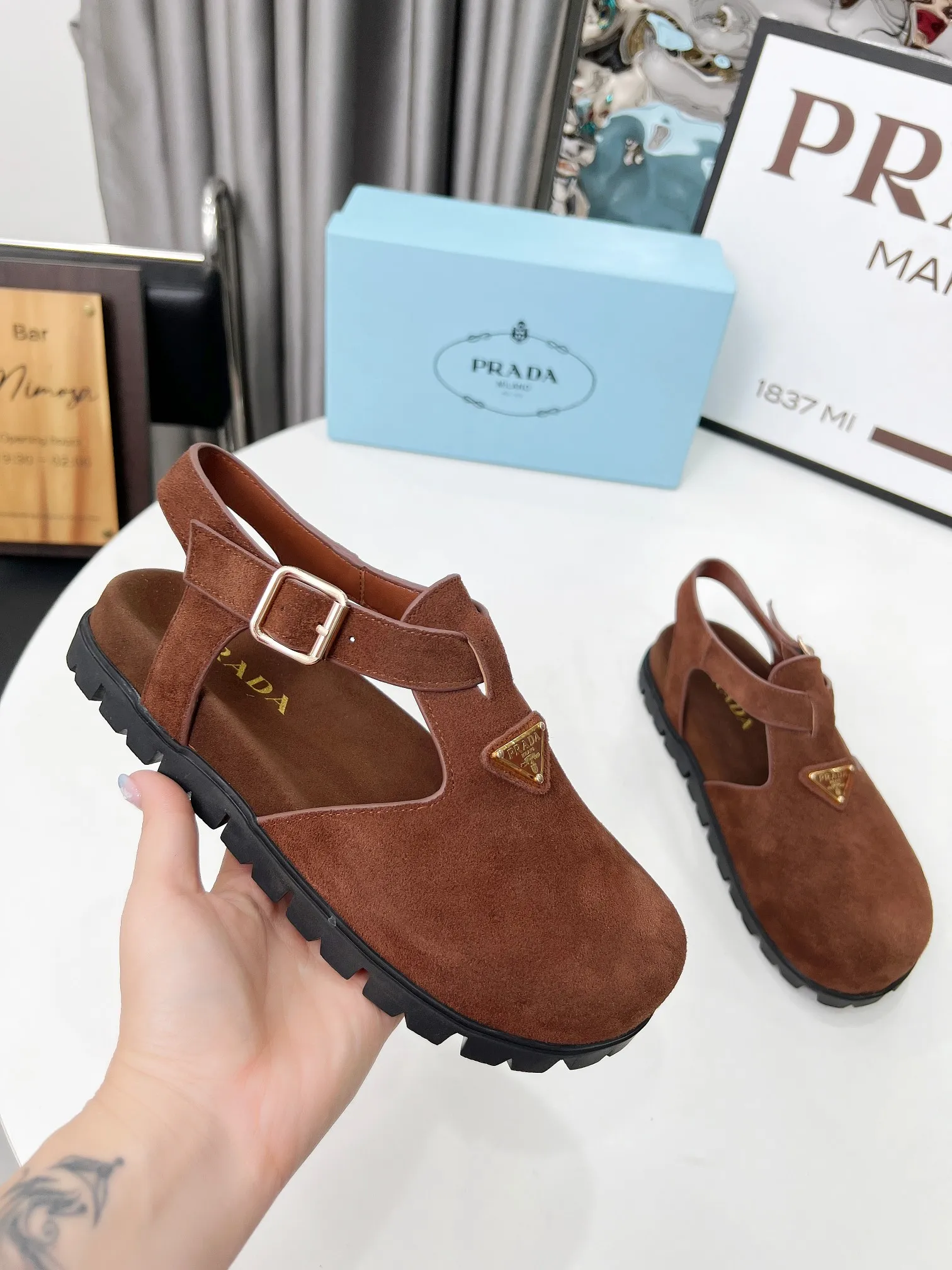 👟👟Ex-factory price 440👟👟 PRADA/25ss Prada classic triangle logo loafer series, simple and ultimate size: 35-42